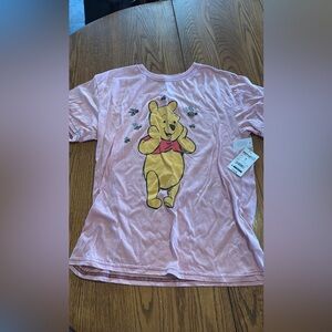 Cute T-shirt with tags